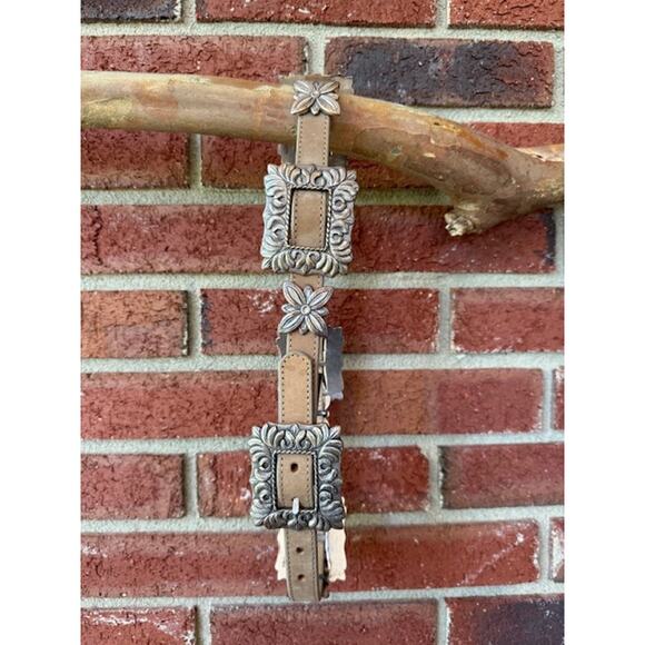 Vintage Brighton Light Tan Concho Belt Size M - Picture 1 of 5